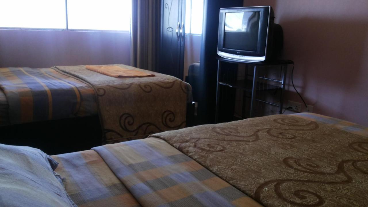 Palema Crown Hotel Gulu Exteriör bild